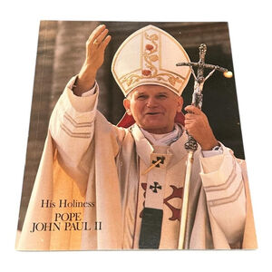 Vintage 1984 His Holiness Pope John Paul II Thomas Borne Softcover Book Grolier